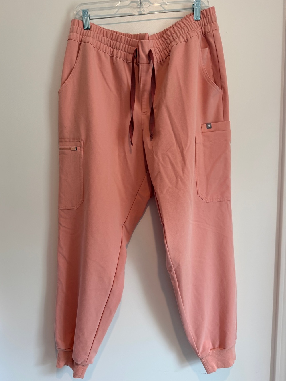 FIGS Women's Pink Cargo Jogger Pants